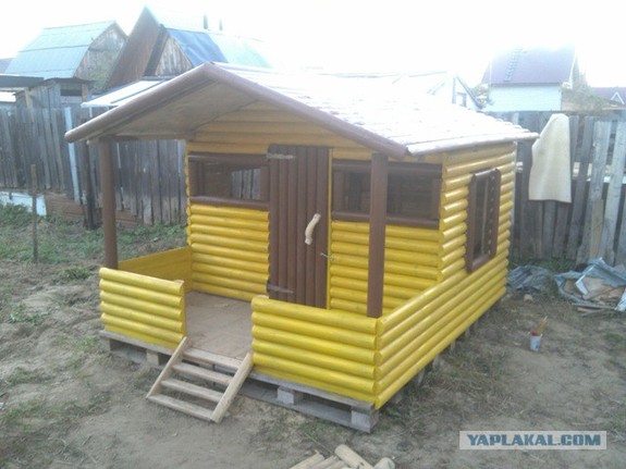 Детский домик на загородном участке своими руками / ЛАЙФХАК 13