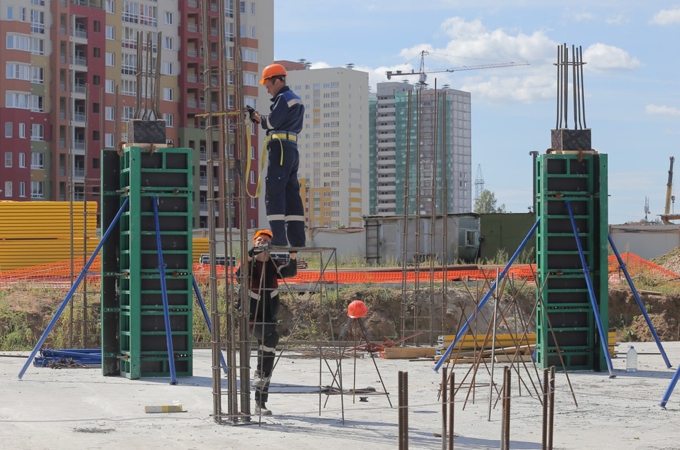 Новгороду готово. Стройка Нижний Новгород. Стройка школы Нижний Новгород. Стройка 11 н Новгород. Строительство сада Нижний Новгород.