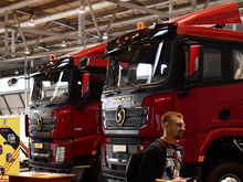 На складах российских дилеров скопилось более 17 тыс. китайских грузовиков 
