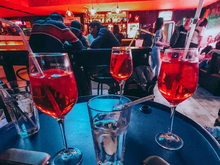 Рестораторов обяжут продавать в ресторанах российские вина