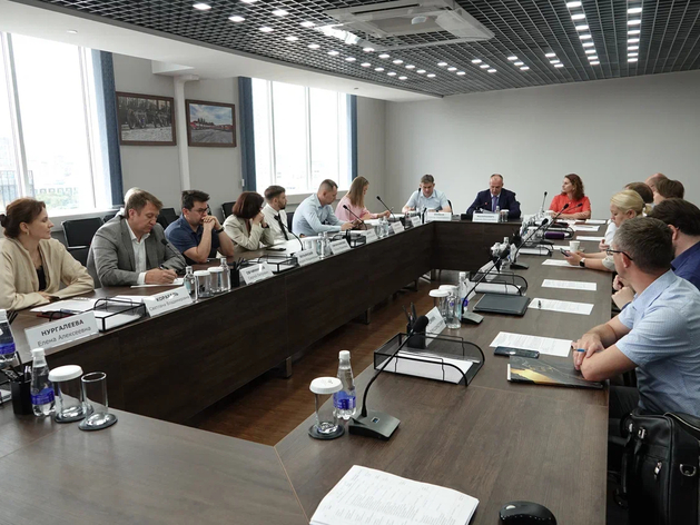 Решение гордумы Екатеринбурга по нестационарным торговым объектам обсудили в УФАС