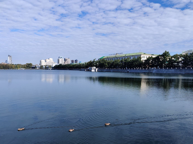 Уровень загрязнения воды в Исети в разы превышает норму 