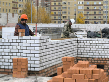 Каменщик — самая высокооплачиваемая рабочая профессия в Тюменской области